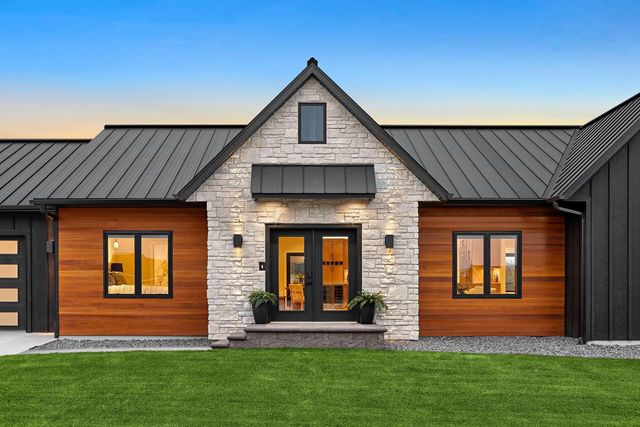 251 Weston ROAD, Holmen, WI 54636