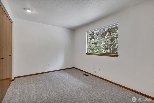 7413 144th Street Ct E, Puyallup, WA 98375