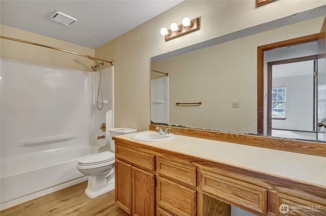 7413 144th Street Ct E, Puyallup, WA 98375