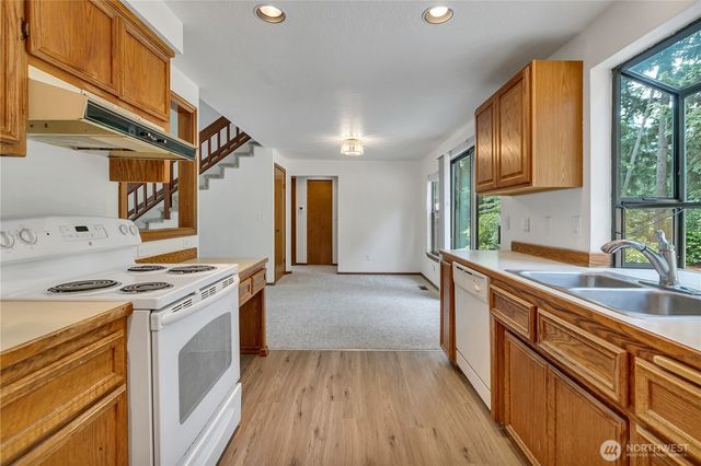 7413 144th Street Ct E, Puyallup, WA 98375