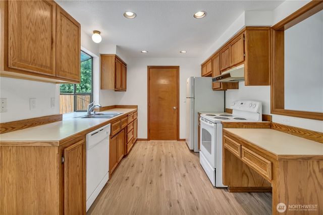7413 144th Street Ct E, Puyallup, WA 98375