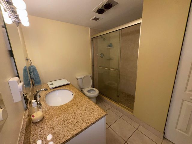 1965 S Ocean Drive 12k, Hallandale Beach, FL 33009