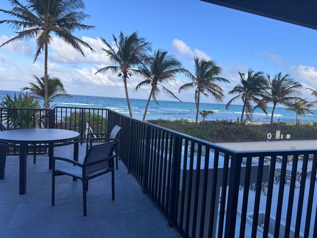 1965 S Ocean Drive 12k, Hallandale Beach, FL 33009