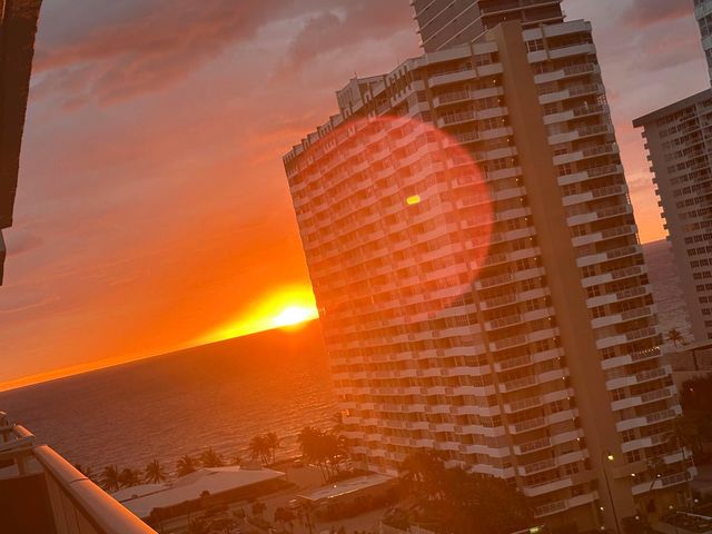 1965 S Ocean Drive 12k, Hallandale Beach, FL 33009