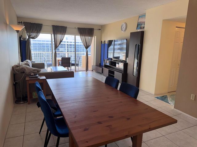 1965 S Ocean Drive 12k, Hallandale Beach, FL 33009