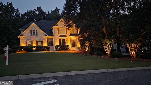 1660 Rising Mist Lane, Cumming, GA 30041
