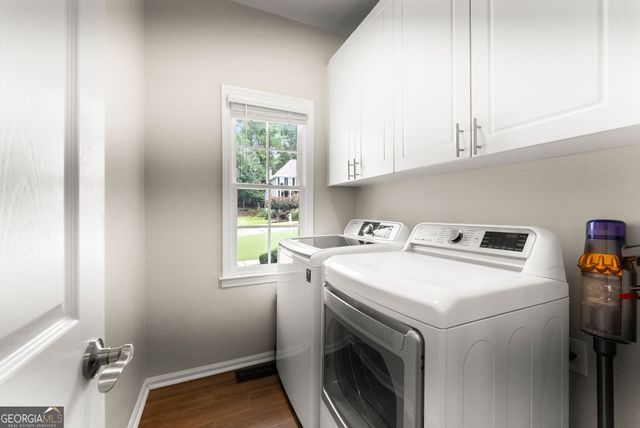 1660 Rising Mist Lane, Cumming, GA 30041