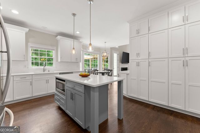 1660 Rising Mist Lane, Cumming, GA 30041