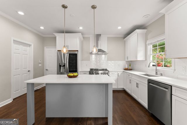 1660 Rising Mist Lane, Cumming, GA 30041