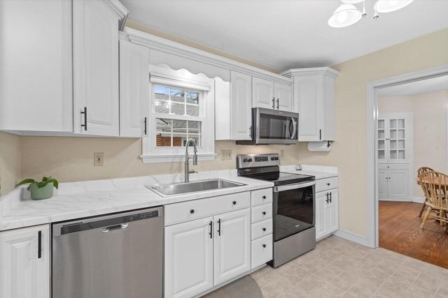 722 Orchard STREET, Racine, WI 53405
