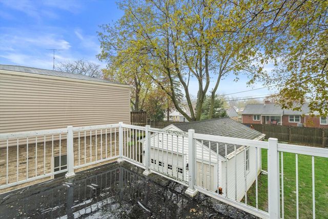 722 Orchard STREET, Racine, WI 53405