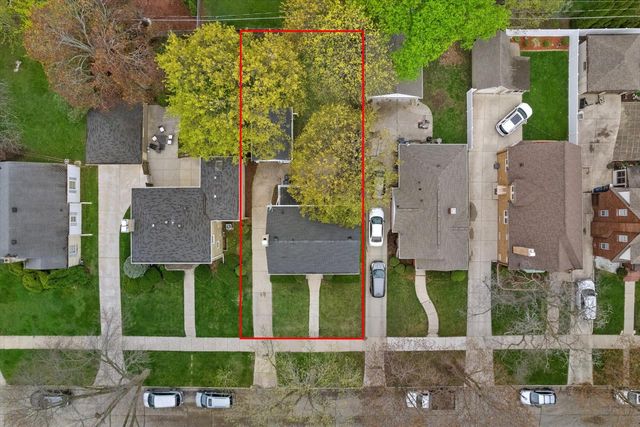 722 Orchard STREET, Racine, WI 53405