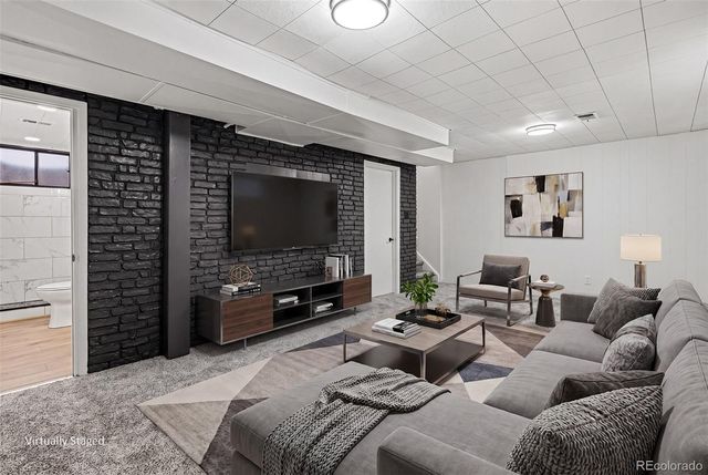 5034 Scranton Court, Denver, CO 80239