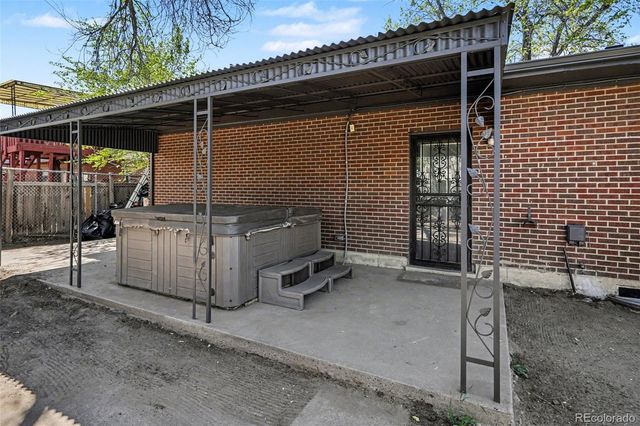 5034 Scranton Court, Denver, CO 80239