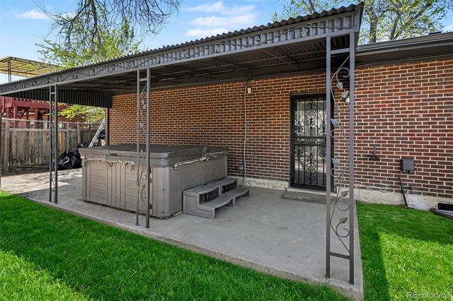 5034 Scranton Court, Denver, CO 80239