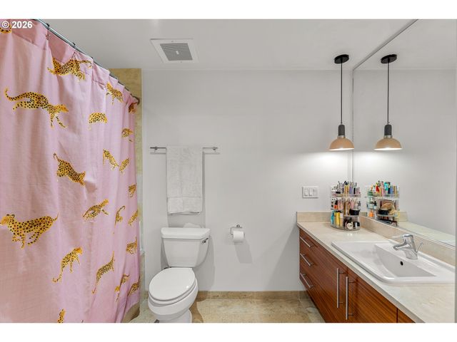 1830 Nw RIVERSCAPE St 407, Portland, OR 97209