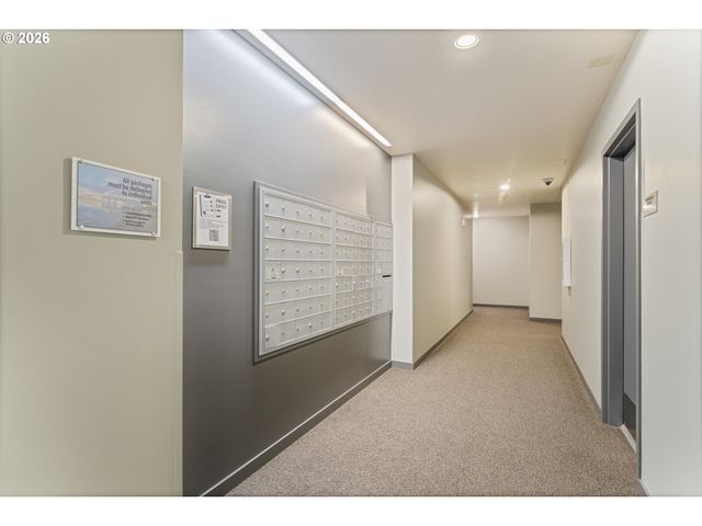 1830 Nw RIVERSCAPE St 407, Portland, OR 97209