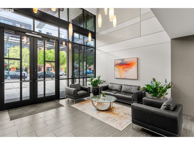 1830 Nw RIVERSCAPE St 407, Portland, OR 97209