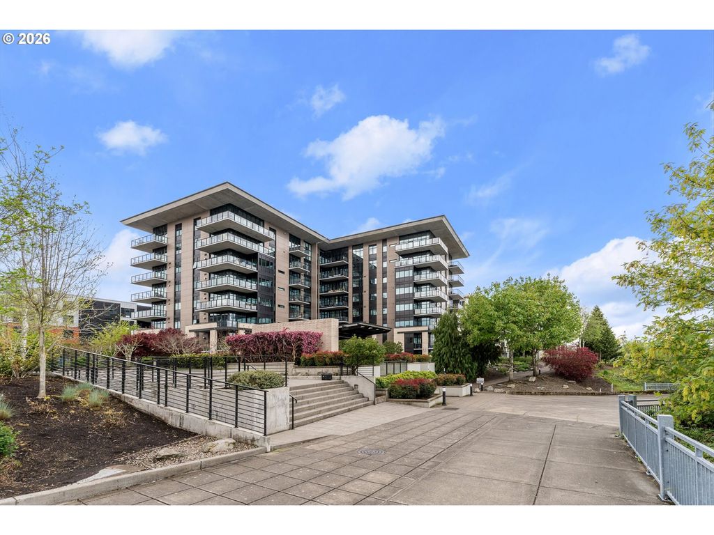 1830 Nw RIVERSCAPE St 407, Portland, OR 97209