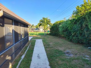 341 W 22nd Court, Riviera Beach, FL 33404