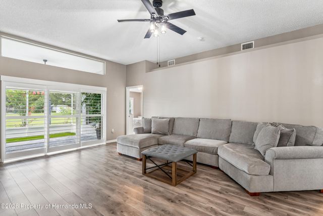 14443 Middle Fairway Drive, Spring Hill, FL 34609