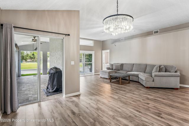 14443 Middle Fairway Drive, Spring Hill, FL 34609