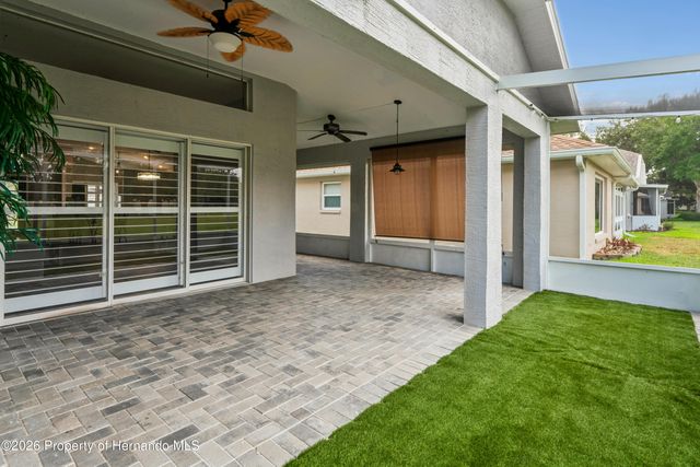 14443 Middle Fairway Drive, Spring Hill, FL 34609