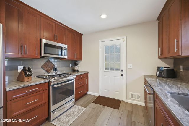 36 Overbrook Drive, Freehold, NJ 07728