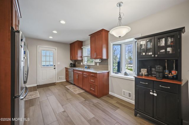 36 Overbrook Drive, Freehold, NJ 07728