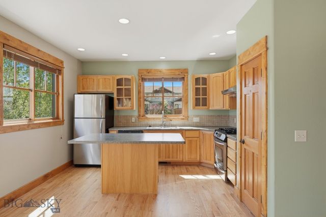 4726 Glenwood Drive, Bozeman, MT 59718