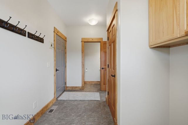 4726 Glenwood Drive, Bozeman, MT 59718