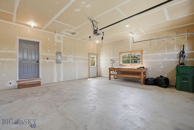 4726 Glenwood Drive, Bozeman, MT 59718