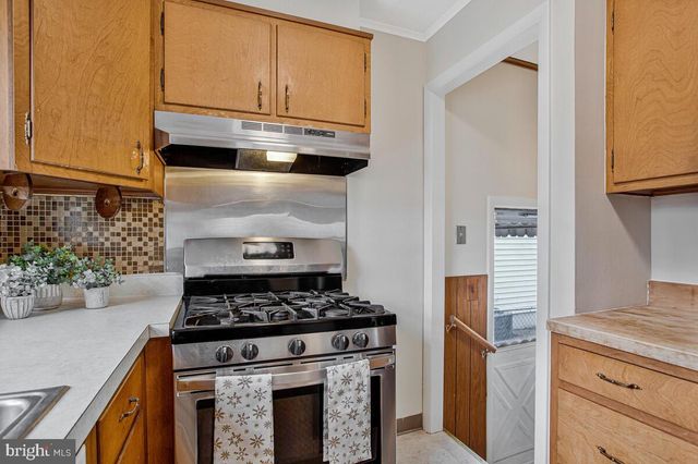 5712 30TH AVE, Hyattsville, MD 20782