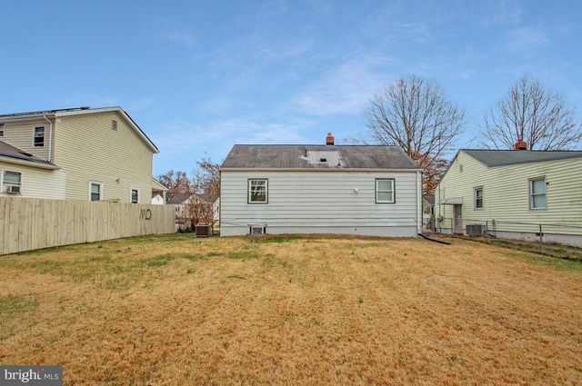 5712 30TH AVE, Hyattsville, MD 20782