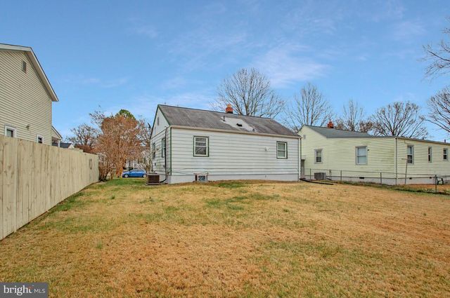 5712 30TH AVE, Hyattsville, MD 20782