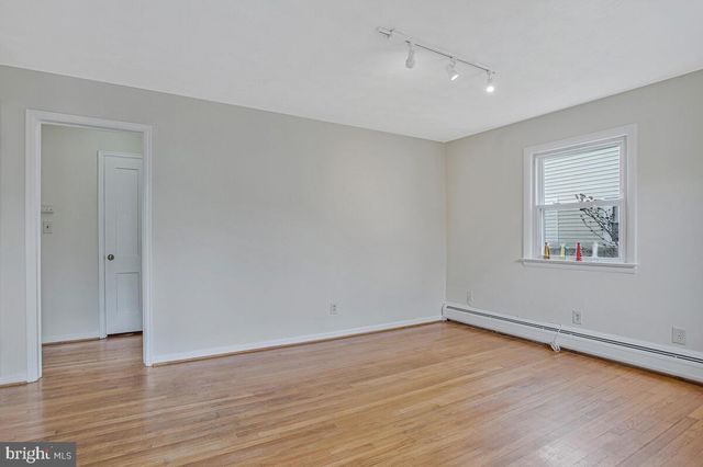 5712 30TH AVE, Hyattsville, MD 20782