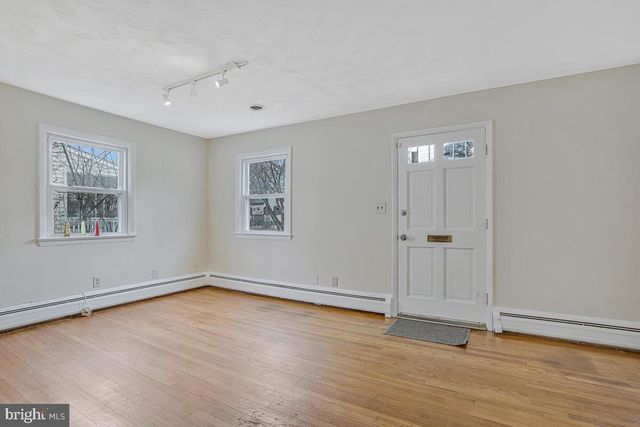 5712 30TH AVE, Hyattsville, MD 20782