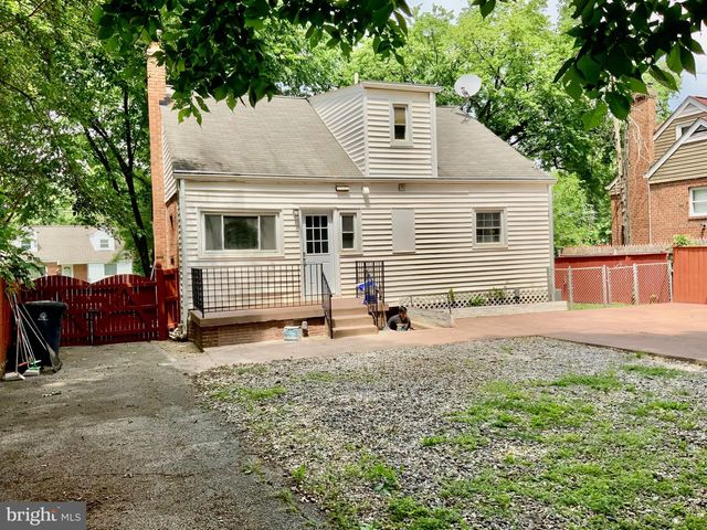 5611 MONROE ST, Hyattsville, MD 20784