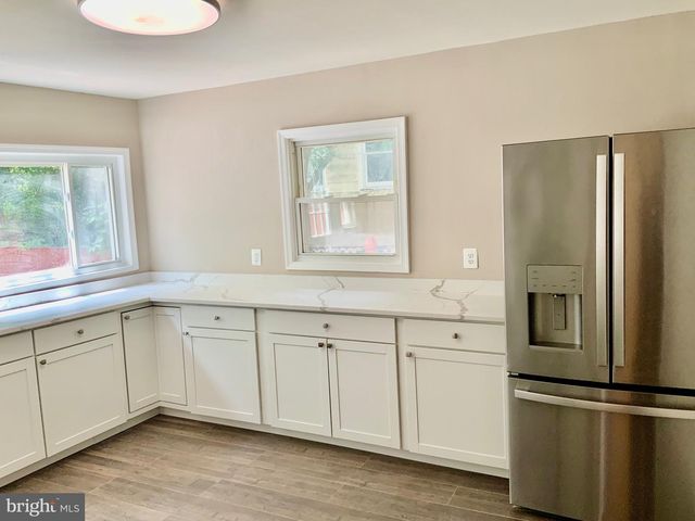 5611 MONROE ST, Hyattsville, MD 20784