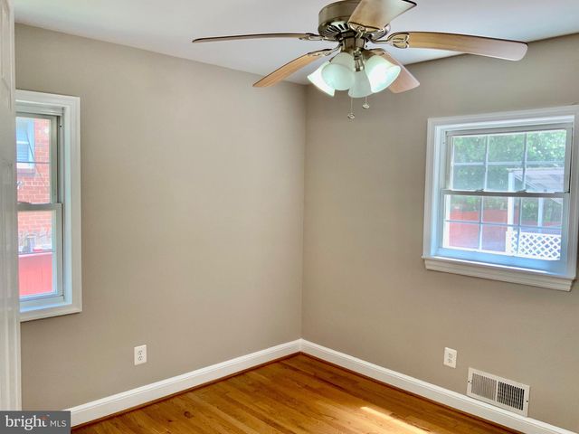 5611 MONROE ST, Hyattsville, MD 20784