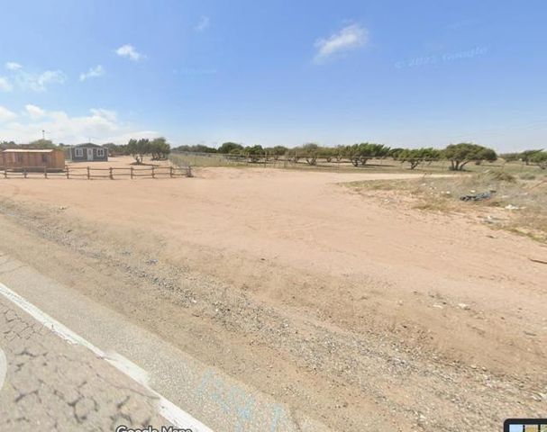 10757 JENNY Street, Oak Hills, CA 92344