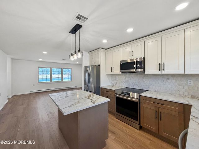 703 Plymouth Drive A, Lakewood, NJ 08701