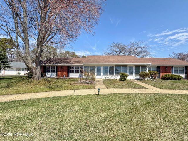 703 Plymouth Drive A, Lakewood, NJ 08701