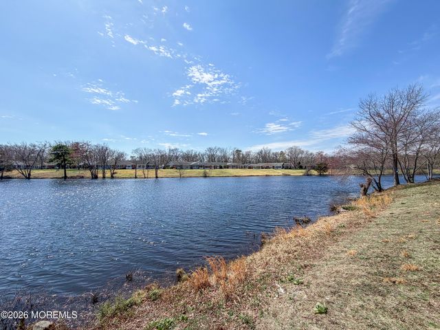 703 Plymouth Drive A, Lakewood, NJ 08701