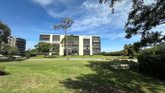3400 COVE CAY DRIVE 4E, Clearwater, FL 33760