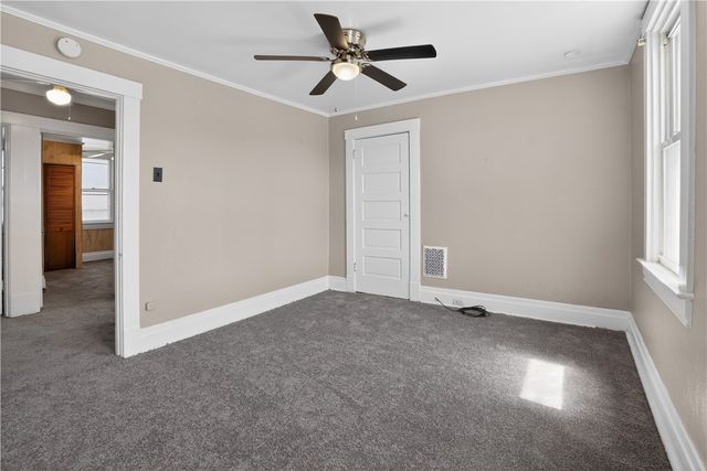 323 31st St, Mckeesport, PA 15132