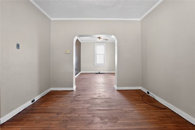 323 31st St, Mckeesport, PA 15132