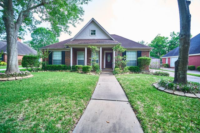 5022 Moss Run Drive, Missouri City, TX 77459