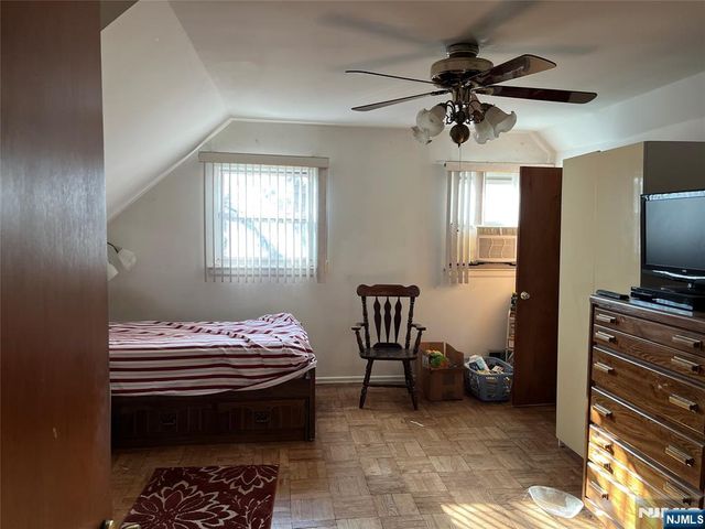 539 Sandra Place, Teaneck, NJ 07666