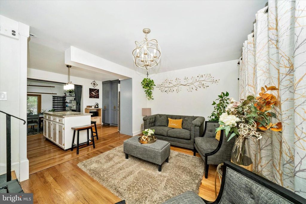 Image 15 of property listing at 11816 SELFRIDGE RD, Silver Spring, MD 20906